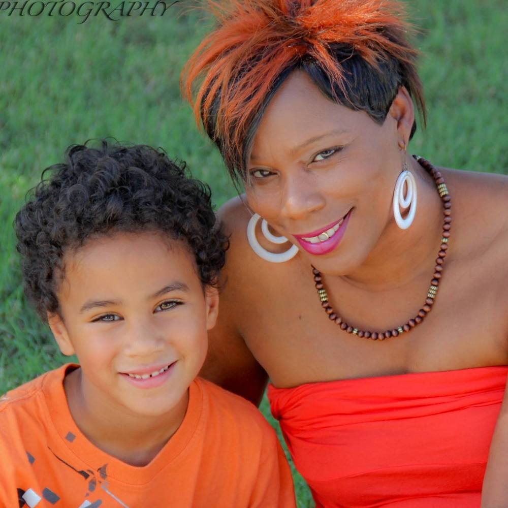 Meet your Posher, Renea